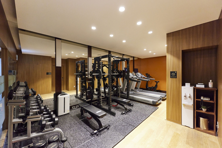 Others 4, Hotel Uri&, Gangnam