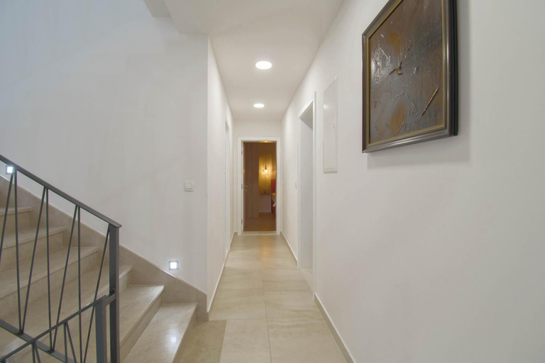 Others 4, Villa Cipa, Baška Voda