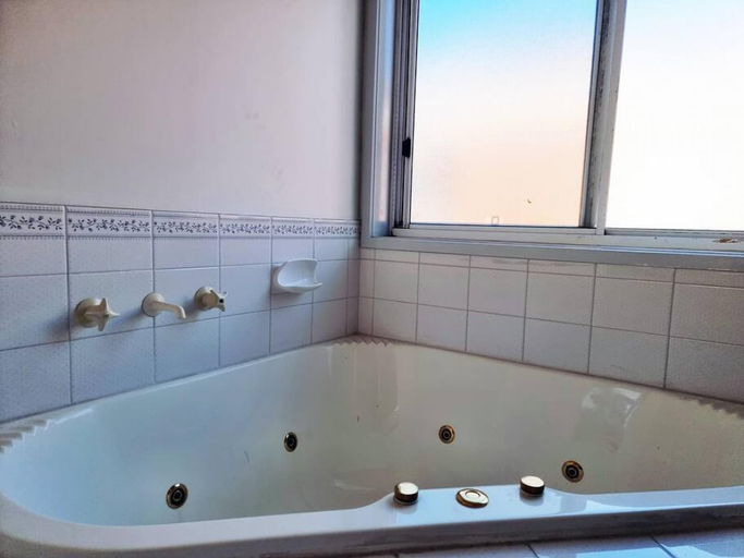 Room 3, Rosie House - Spacious Comfortable Home, Melbourne