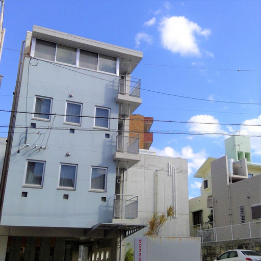 Others 5, Across Omoromachi Naha, Naha