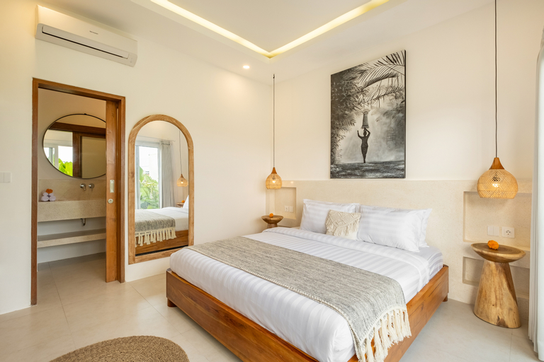 Villa Merlin Close to Beach by Villas R Us