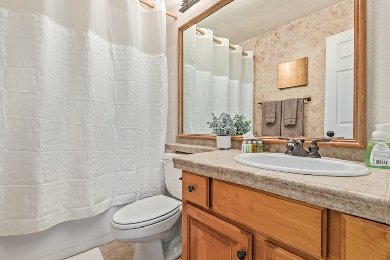 Bathroom 3, Family Fun in Ahwatukee Phoenix, Maricopa