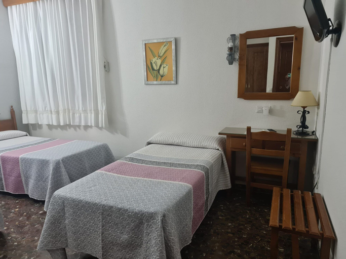 Bedroom 3, Hotel Restaurante El Lago, Cádiz