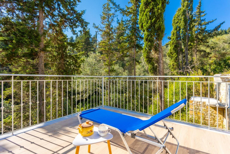 Others 5, Villa Alexandros, Ionian Islands