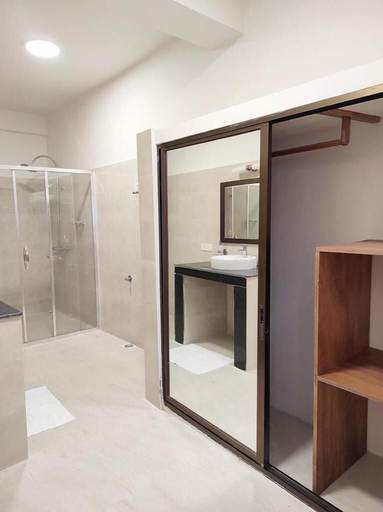 Bathroom, Tshang Tshang Villa, Lamgong