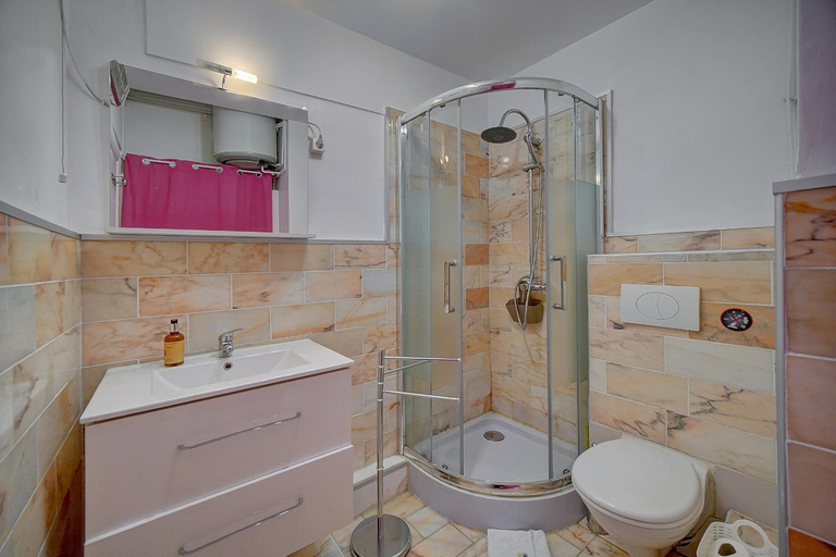 Bathroom, Immogroom - 5 min from beaches - Suquet - AC, Alpes-Maritimes