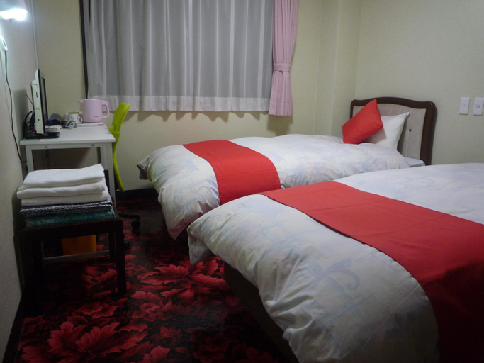 Bedroom 3, Business Hotel Kyugetsu Tsukumi, Tsukumi