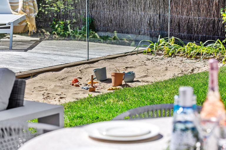 Others 4, Luxury Cottage With Pool In Perfect Location, Melbourne