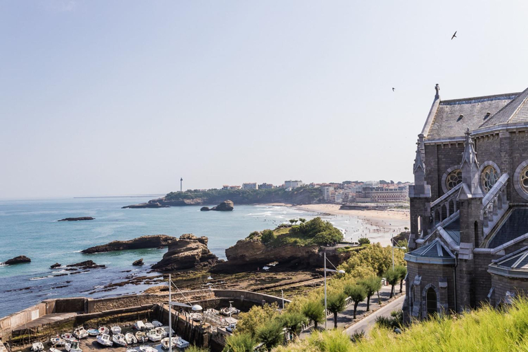 BALEA KEYWEEK Seafront Duplex Apartment with Balcony Garage in Biarritz, Pyrénées-Atlantiques