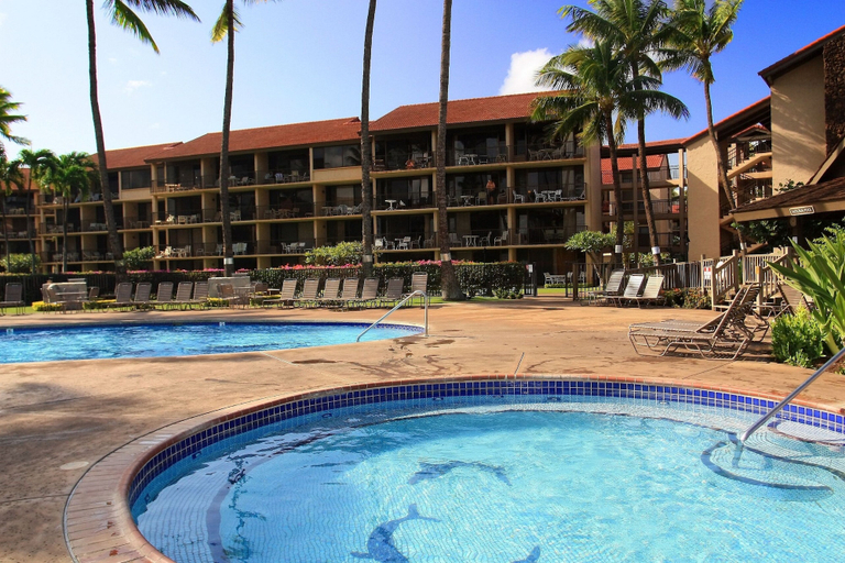 Sport & Beauty, Papakea #d402 3 Bedroom Condo by RedAwning, Maui