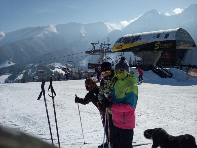 Others 3, Chalupka u Babicky, Poprad