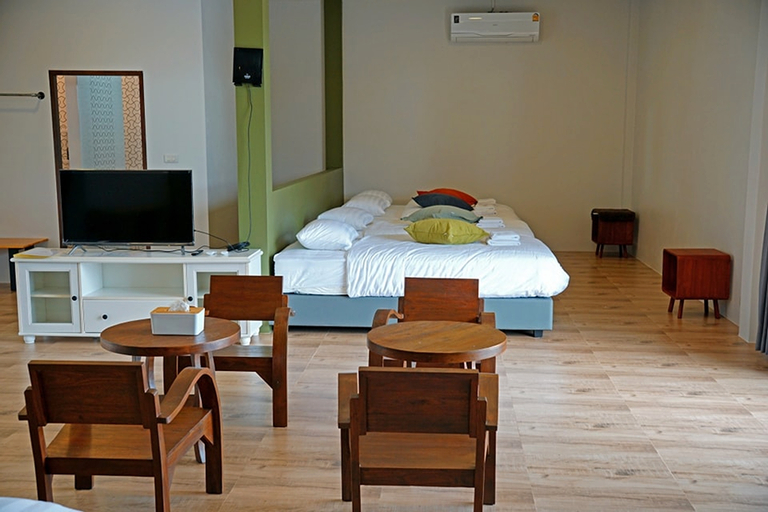 Bedroom 30