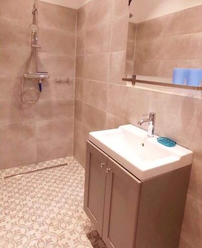 Bathroom 3, Holiday Apartment Kapteins Kamers, Leer