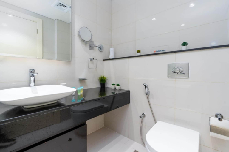 Room 3, Stunning Studio Near Burj Khalifa, Dubai