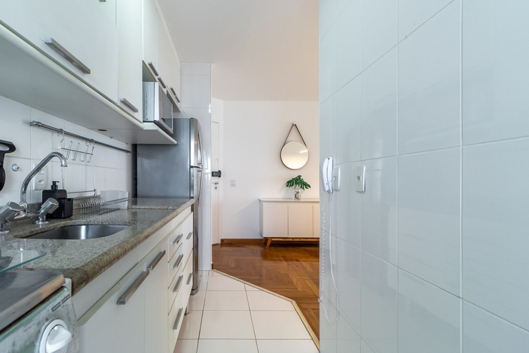 Room 2, Pg596-225b in S o Paulo, São Paulo