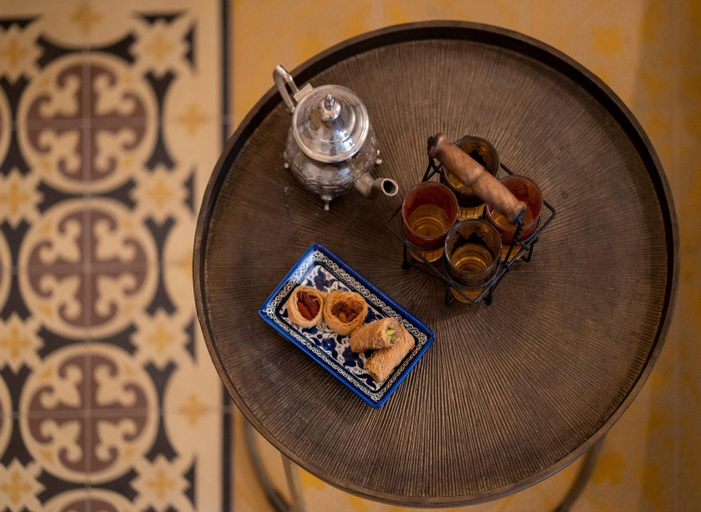 Food & Drinks 5, Villa Sera