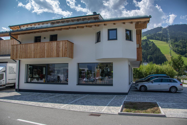 Room 2, Tevini Boutique Suites - Apartment Water, Zell am See