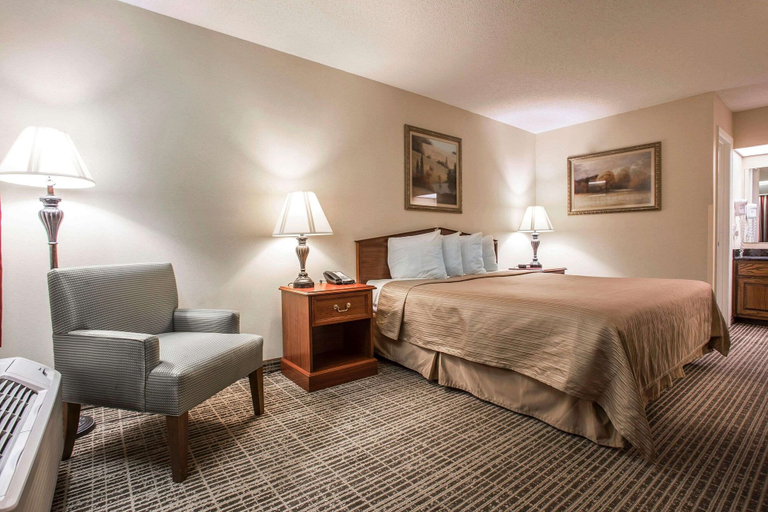 Bedroom 3, Quality Inn Waynesboro, Burke