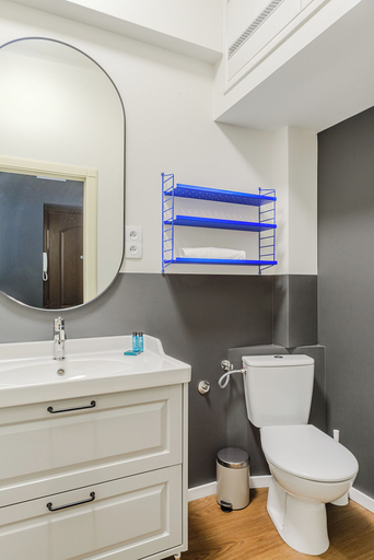 Bathroom 4, ShortStayPoland Francuska B161, Warsaw