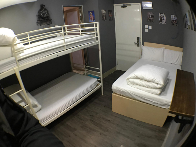 Bedroom 14