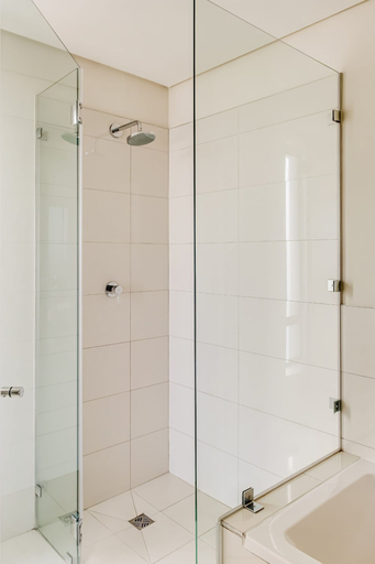 Bathroom 4, Sea View Sanctuary at Shakawe Villa, City of Cape Town