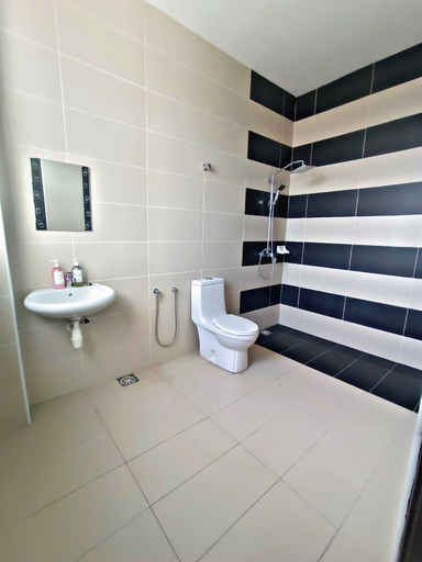 Bathroom, KLIA AIRPORT HOMESTAY 9, Sepang