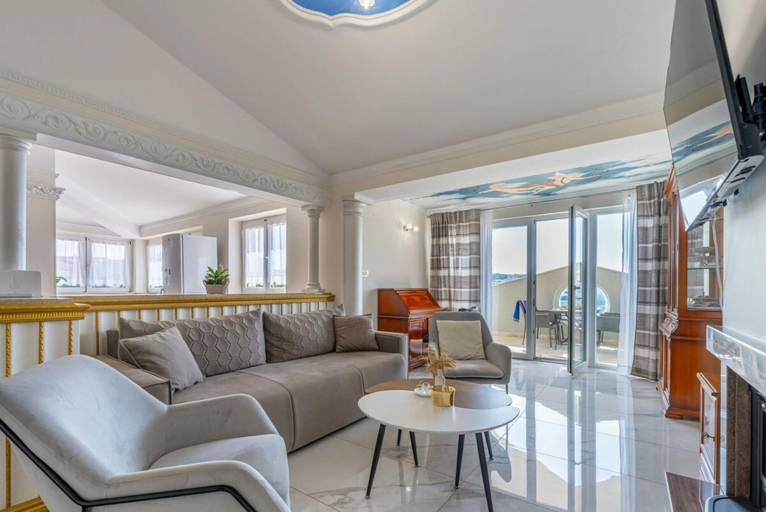 Living area 4, Donatella -apt 2- met Zeezicht, Medulin