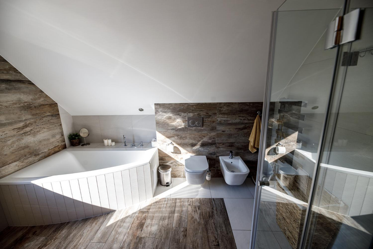 Bathroom 4, Kocierska Chata, Wadowice