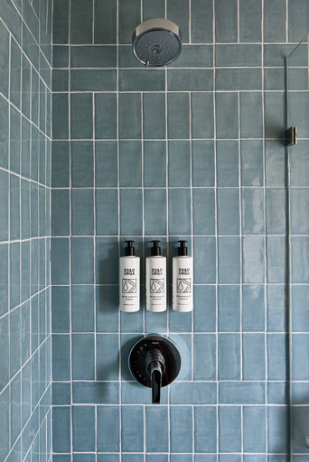 Bathroom 5, The Beachside, Nantucket