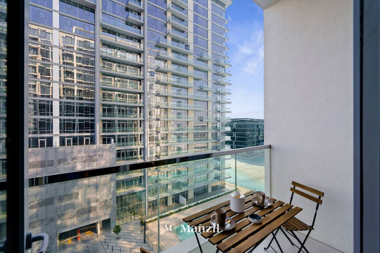 Room 5, Manzil - 1BR District One Waterfront Living, Dubai