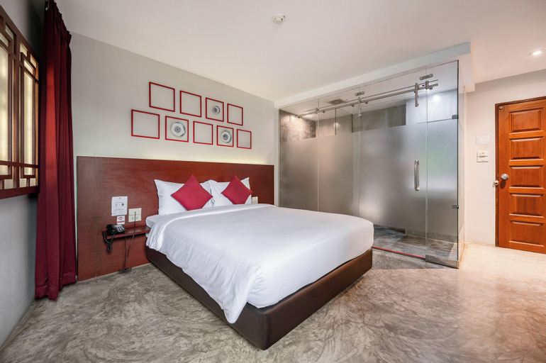 Bedroom 6