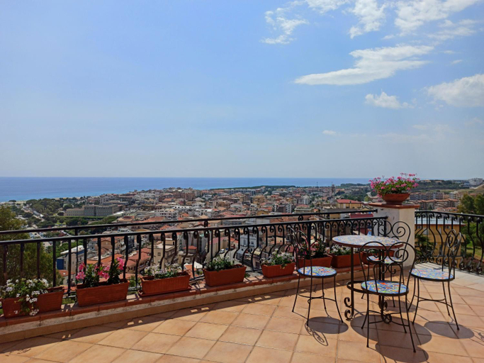 Others 2, VelaLatina Residence B&B Soverato - Camera Scirocco, Catanzaro