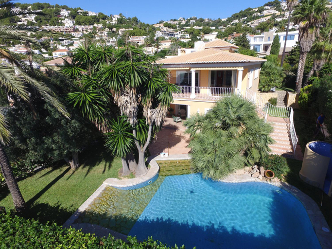 Others 5, Villa Hermosa, Alicante