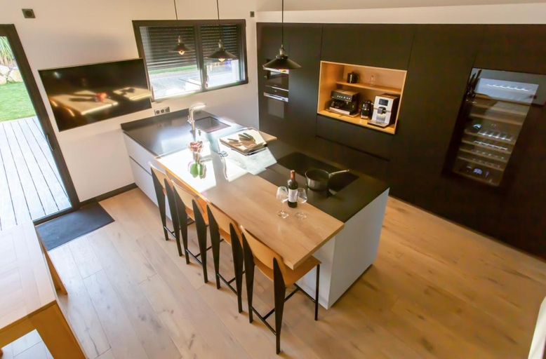 Others 5, La Villa Thelma 5 etoiles, piscine, sauna et jacuzzi, Manche