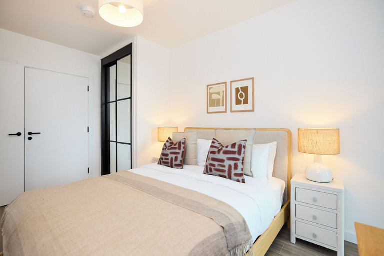 Bedroom 2, The Tottenham Place - Stylish 1bdr Flat With Balcony, London