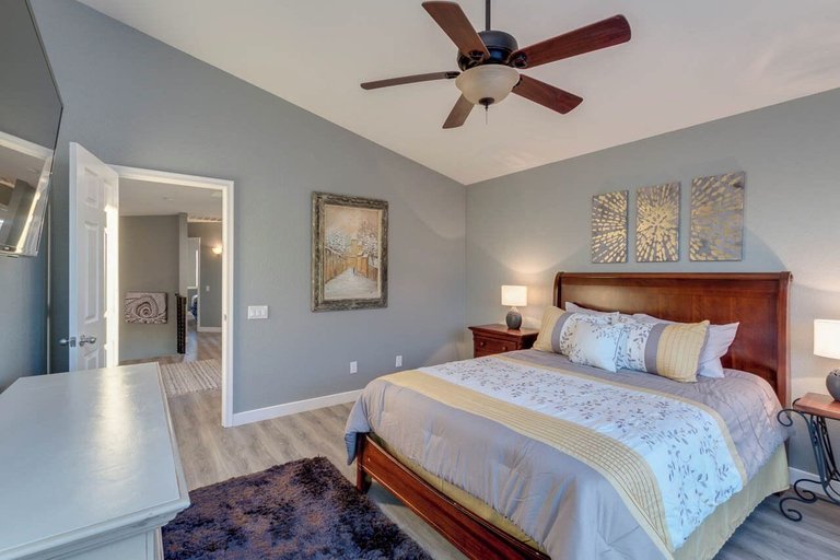 Bedroom 1, Escuda Phoenix, Maricopa