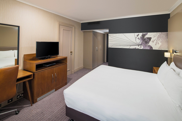 Bedroom 3, Crowne Plaza Hotel Glasgow by IHG, Glasgow