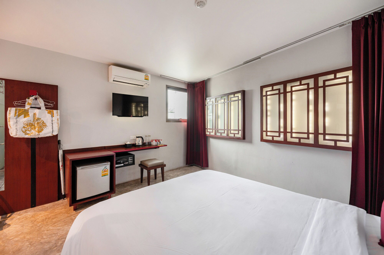 Bedroom 5
