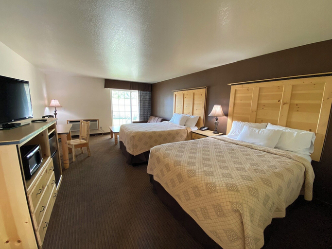Bedroom 5, Sisters Inn And Suites, Deschutes