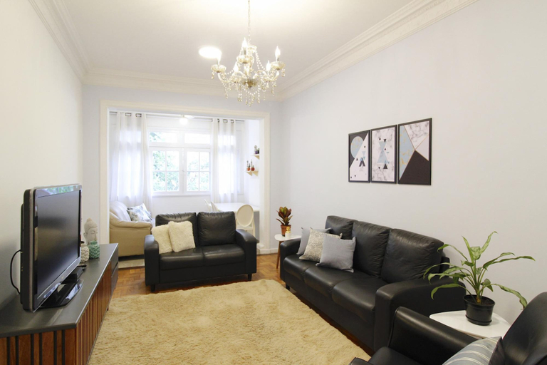 Room 2, 2 Minutes From Copacabana Beach A306, Rio de Janeiro