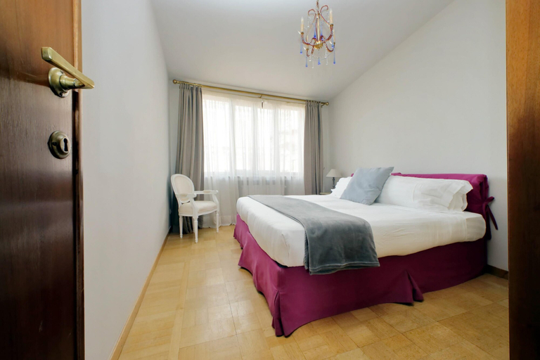Bedroom 4, Treasurerome Spanish Steps Penthouse 4BR, Rome