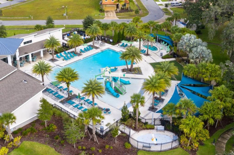 Exterior & Views 1, Veranda Home, 8br, 6 en-suites, Lake View,POOL SPA villa, Osceola