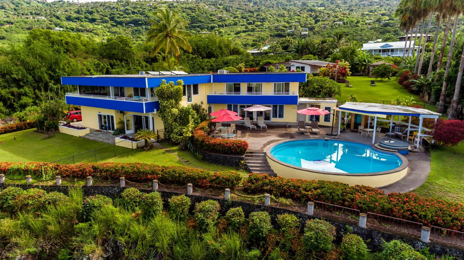 Exterior & Views 1, Luana Inn, Hawaii