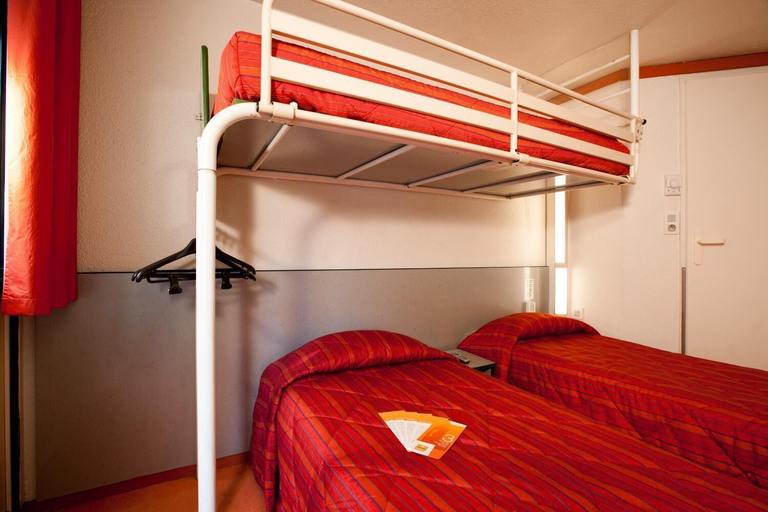 Bedroom 3, Hotel Première Classe Avallon, Yonne