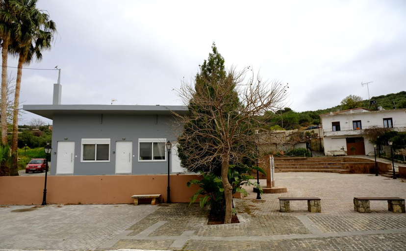Others 3, Erinaki Apartments, Crete