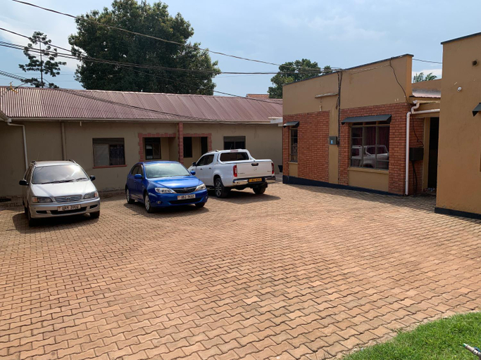 Others 3, Lark suites -Bukoto, Kampala