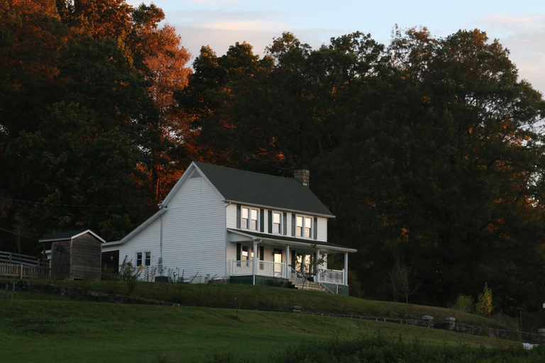 Others 5, Awesome Flat Top Farmhouse, Mercer