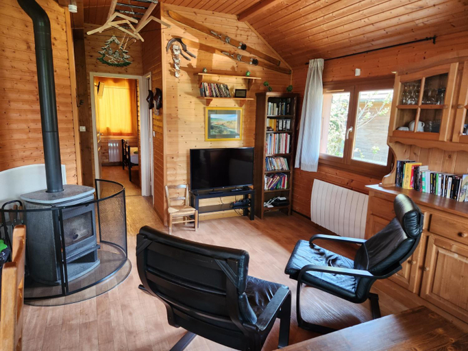 Others 5, Chalet les silenes, Jura