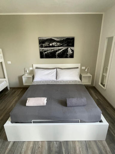 Others 5, da Toni Guesthouse, Treviso
