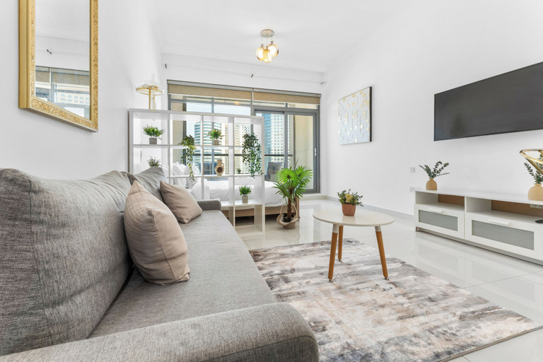 Living area 4, Waves - Executive Bay Studio: Canal View/Modern Amenities, Dubai
